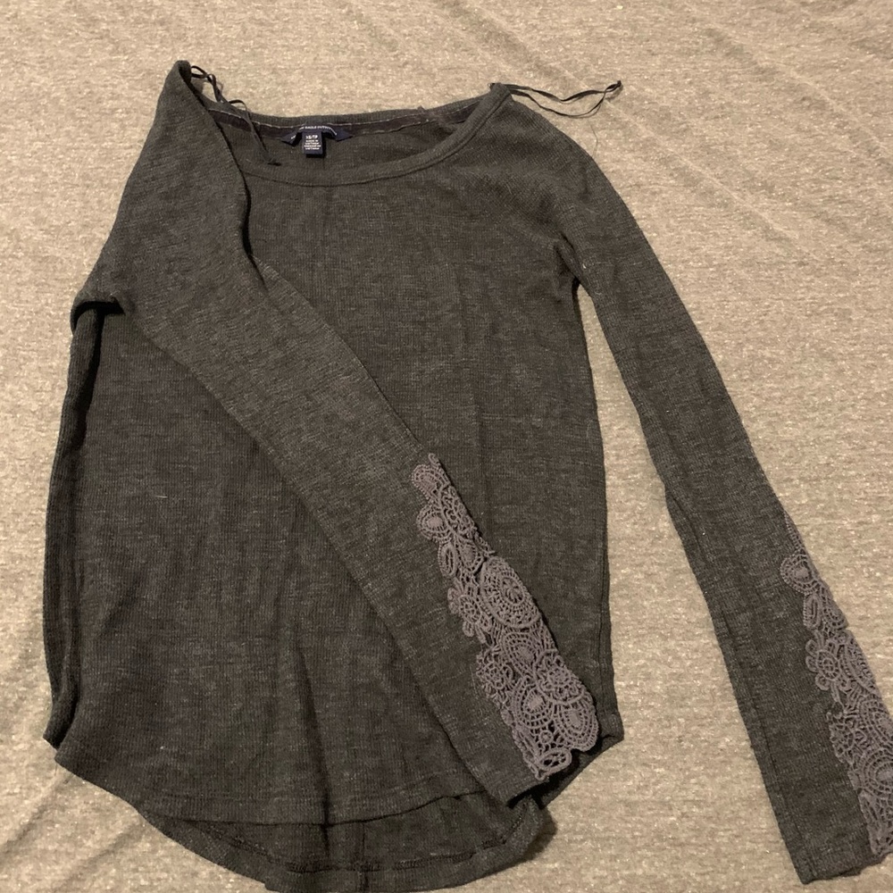 American Eagle Long Sleeve Shirt
